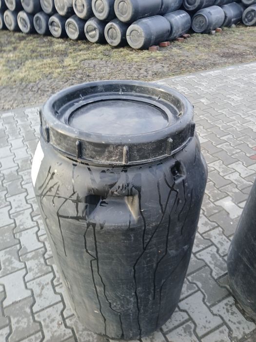 beczki plastikowe 220 l-240l