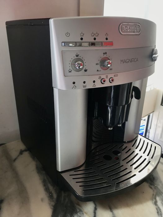 DESCALCIFICAR CAFETERA AUTOMÁTICA DELONGHI MAGNÍFICA S