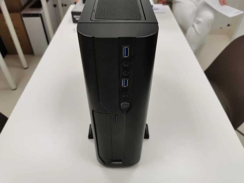 intel i7-7700 + tacens orum III slim + msi h110m pro-d + psu 500w
