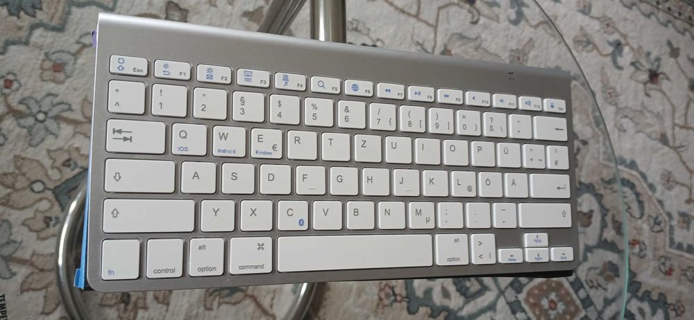 Klawiatura Aplic na bluetooth.