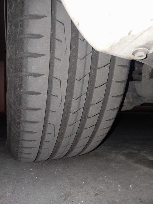 Pneus Continental premium contact 7