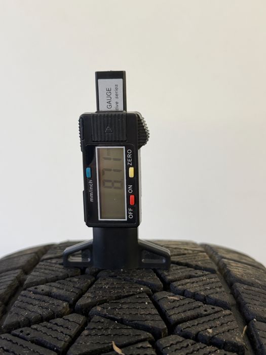 Bridgestone 215/65 r16 Bridgestone blizzak