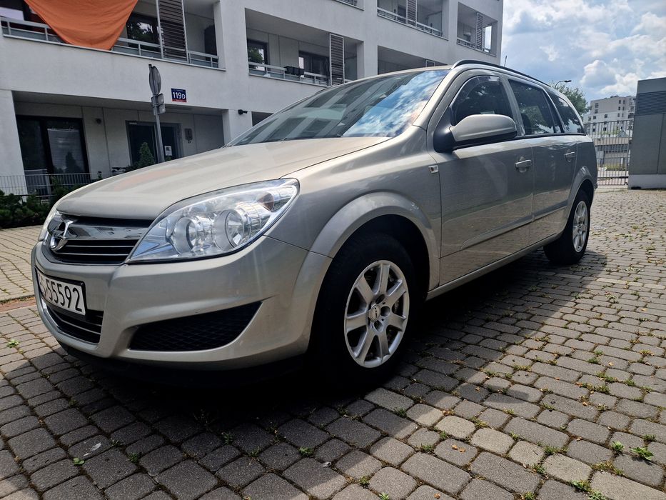 Astra H III lift 1.6 b lakier Z167 części