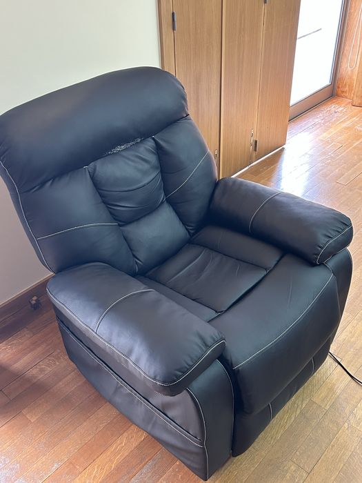 Sofá reclinável eletrico com função de massagem