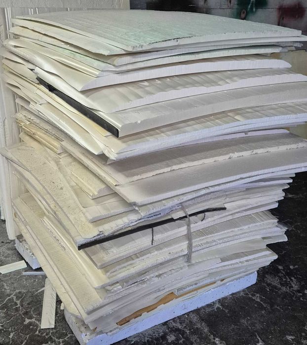 płyta poliuretanowa pianka płyta izolacyjna ścinki pianki PIR