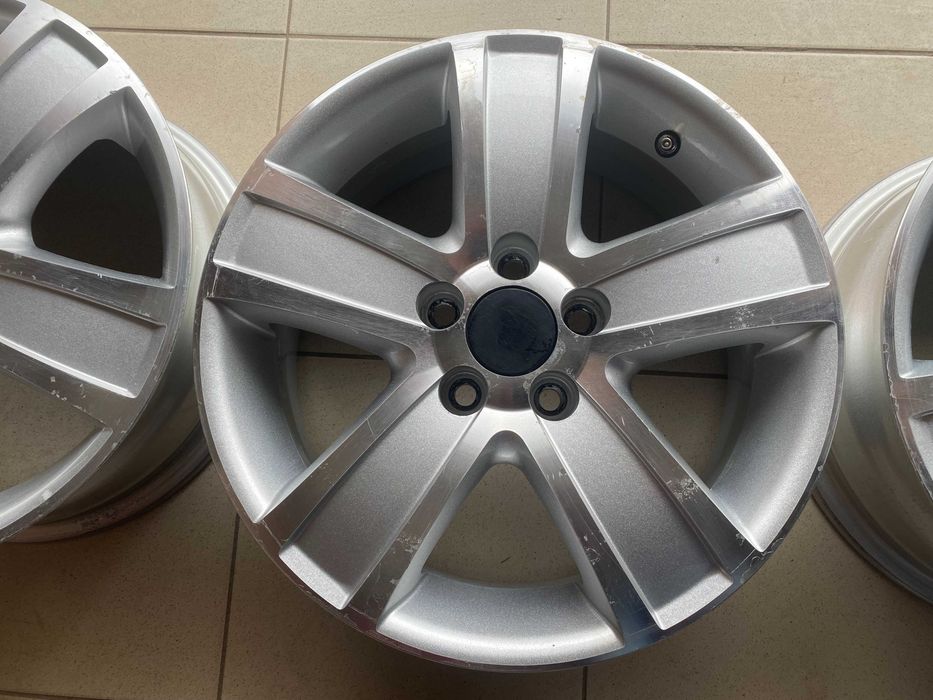 Легкосплавні диски REPLAY SKODA (SK17) 6X15 5X100 ET38 DIA57,1 (SF)  + НОВІ БОЛТИ