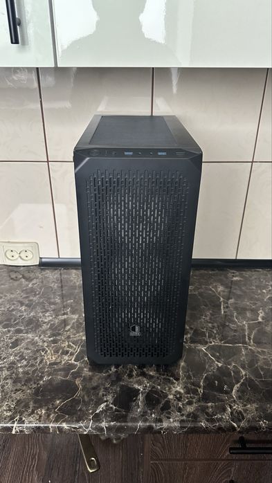 Ігровий ПК AMD Ryzen 5 5600 / RTX 4060 Ti / 32GB RAM / SSD 1TB