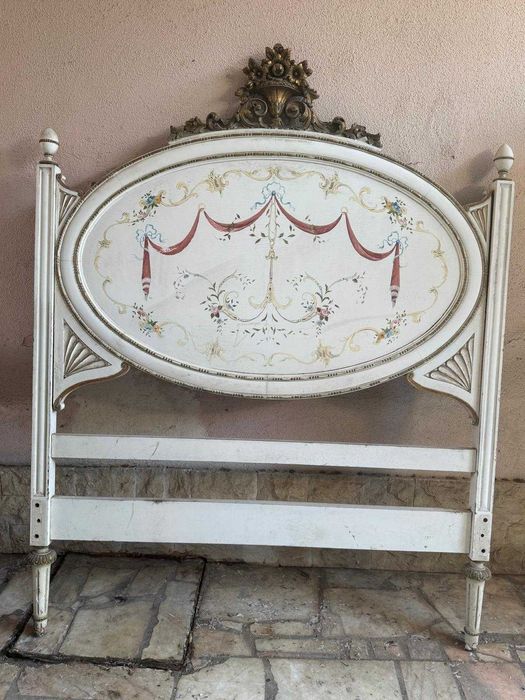 Cama antiga original Rococó / Império Circa. 1800