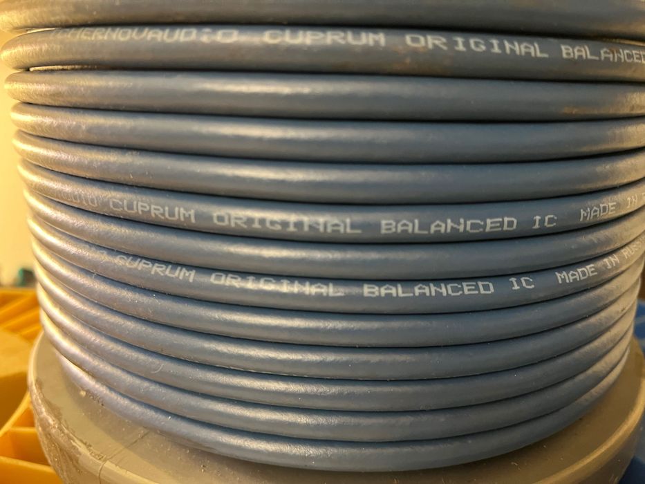 Автомобильный акустический кабель