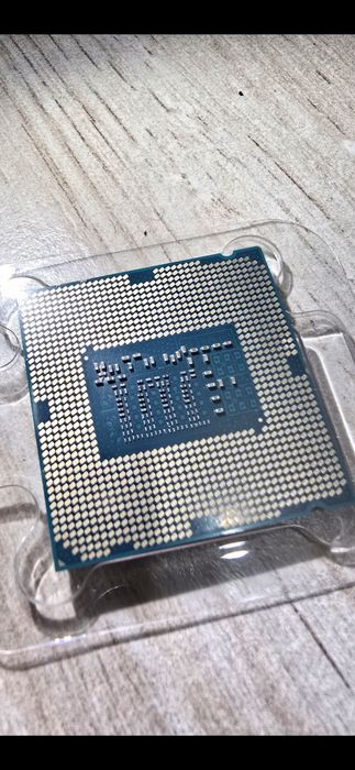 Процесор E3-1231 V3 (i7-4770)