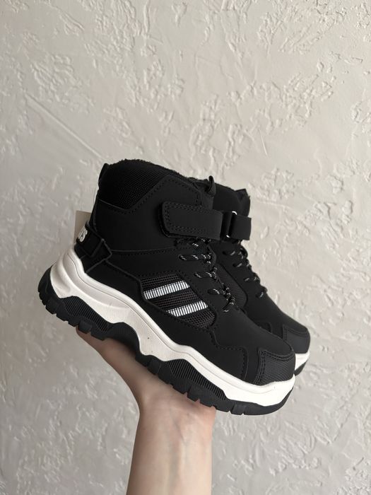 Черевики демісезонні для хлопчика чорні на весну 27 28 29 30 31 розмір