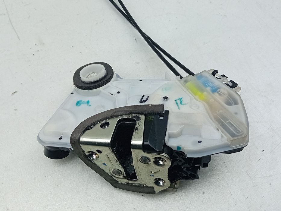 Fechadura / fecho porta frente esquerdo PEUGEOT 108