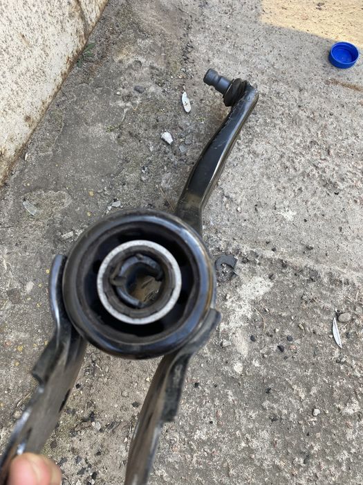 Продам правый рычаг форд фюжен 2018 року