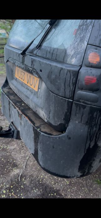 Автомобіль Мітсубіші Паджеро спорт