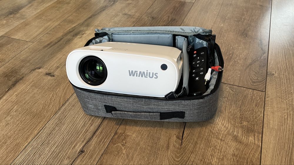 Projektor LCD WiMiUS W2 biaty