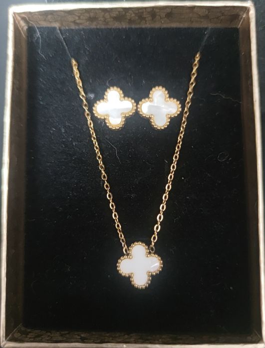 Conjuntos fio + brincos em aço inoxidável