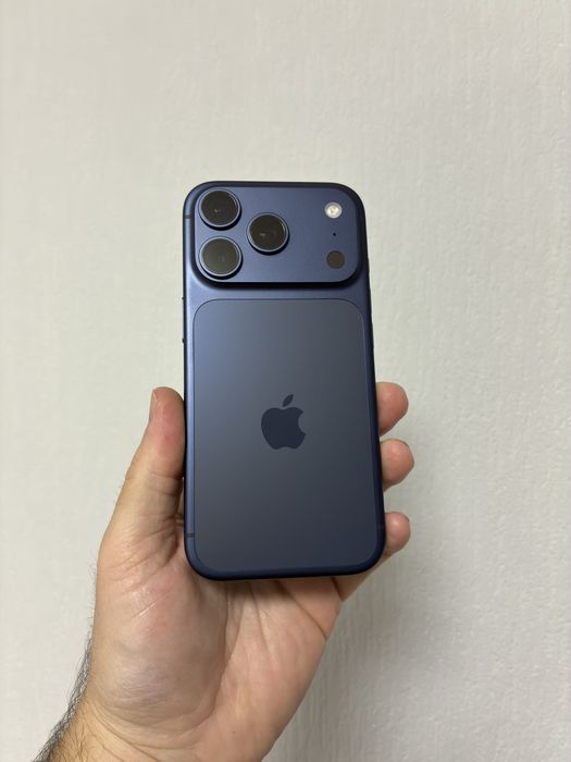 iPhone 17 Pro 256gb Deep Blue фіз сім