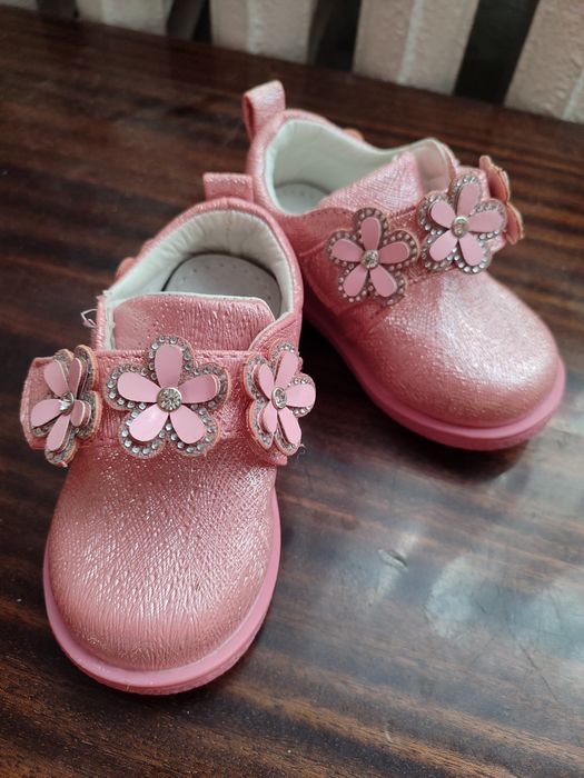 Дитячі туфлі рожеві