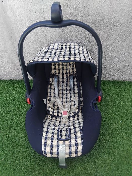 Cadeirinha Chicco Artsana