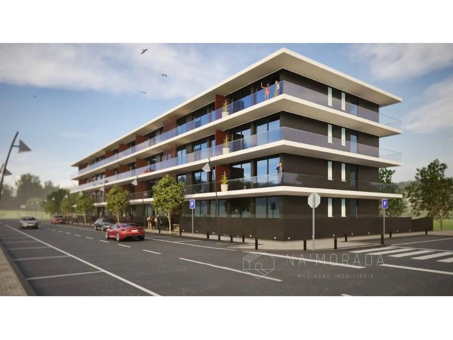 T3 Apartment with Two Facades and Two Balconies in the LUX FEIRA Development...