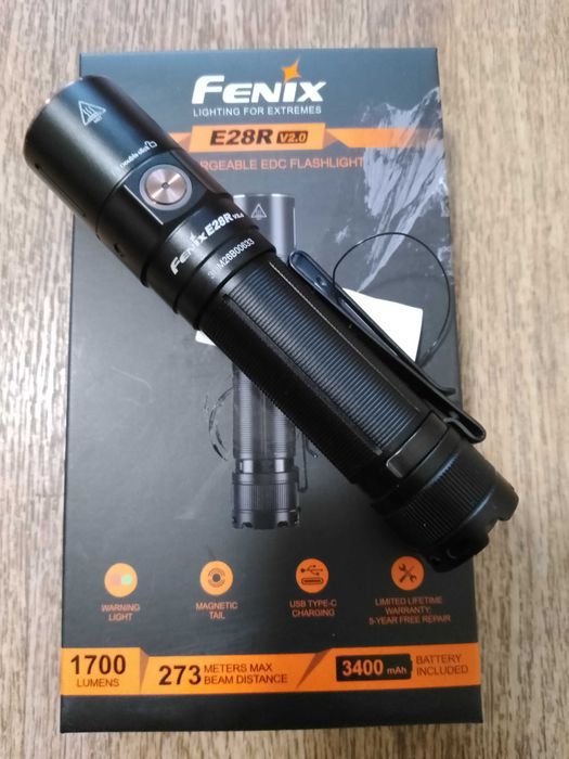 Ліхтар ручний Fenix E28R V2.0 (1700люм., 273м, 128г, 18650х1/CR123Aх2)