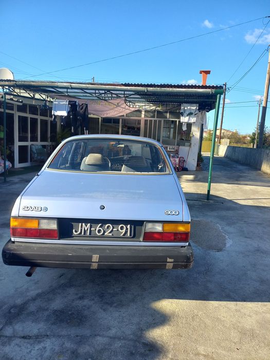 Vendo SAAB 900 75% em bom estado
