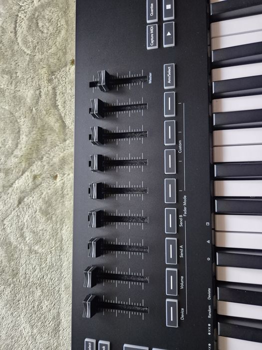 Novation launchkey 49 mk3