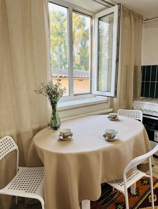 Продаж  будинку.  М. Тараща два будинки.  без комісії для покупця