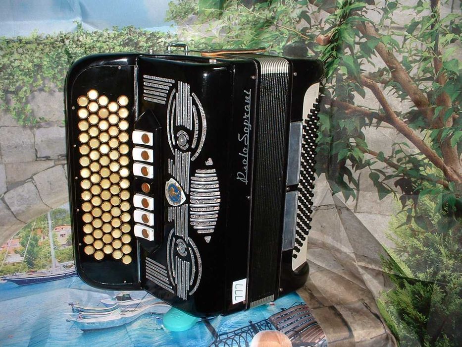 Avenda Acordeao R , N. 777