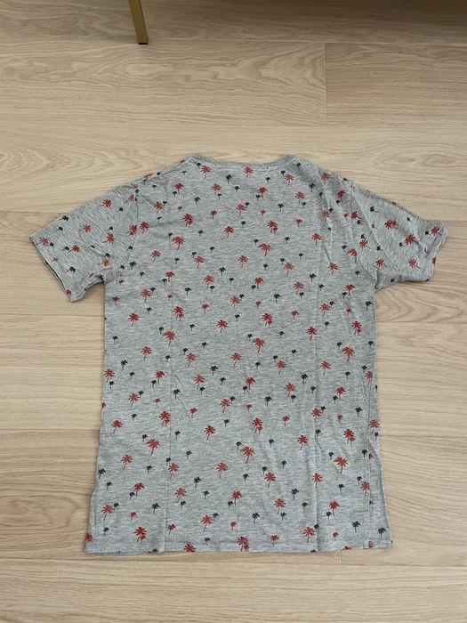 Szara koszulka, t-shirt w palmy Only & Sons S