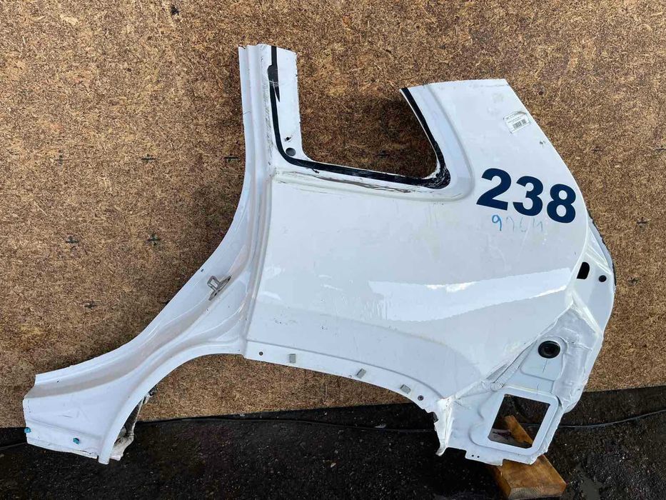 Чверть крило чвертка Jeep Cherokee 14-18