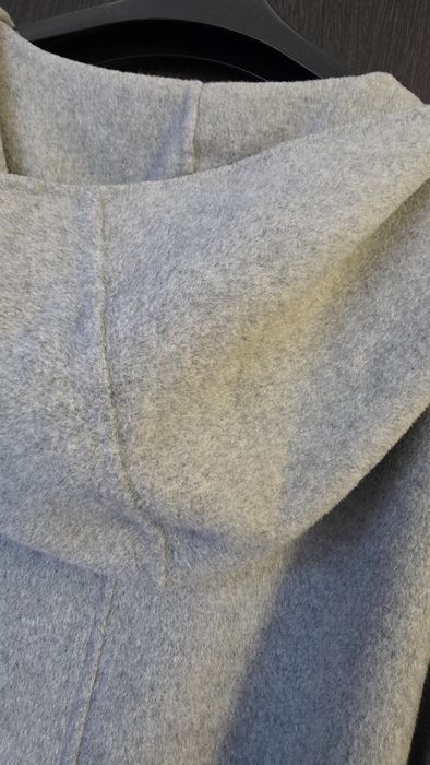 Piękny wełniany lekki płaszcz zara rozm L