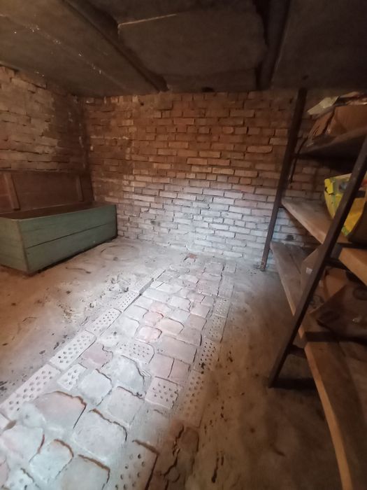 Гараж 20 кв.м ,Оболонь , ГК Деснянський, вул.Озерна,3