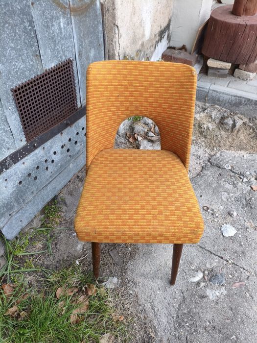 Krzesła  PRL typu Muszelka