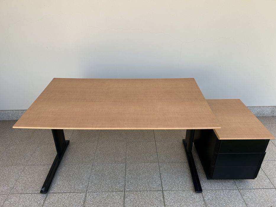 Secretária com gavetas 160x60