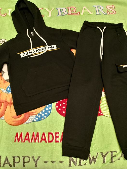 Продам дитячий костюм