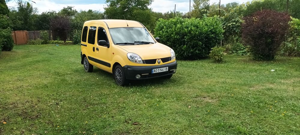Продаю свій автомобіль