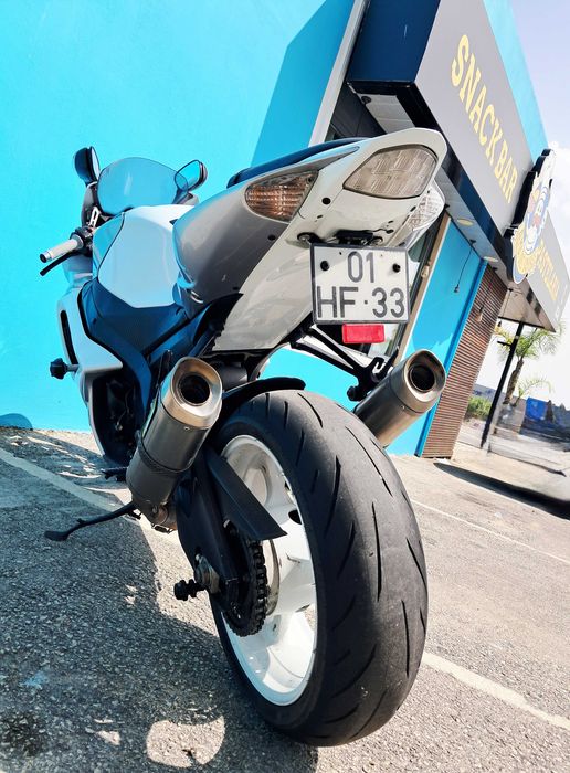 Suzuki GSXR 1000 K8
