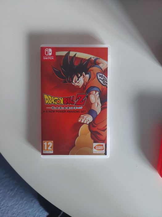 Konsola Nintendo switch z pakietem około 16 gier