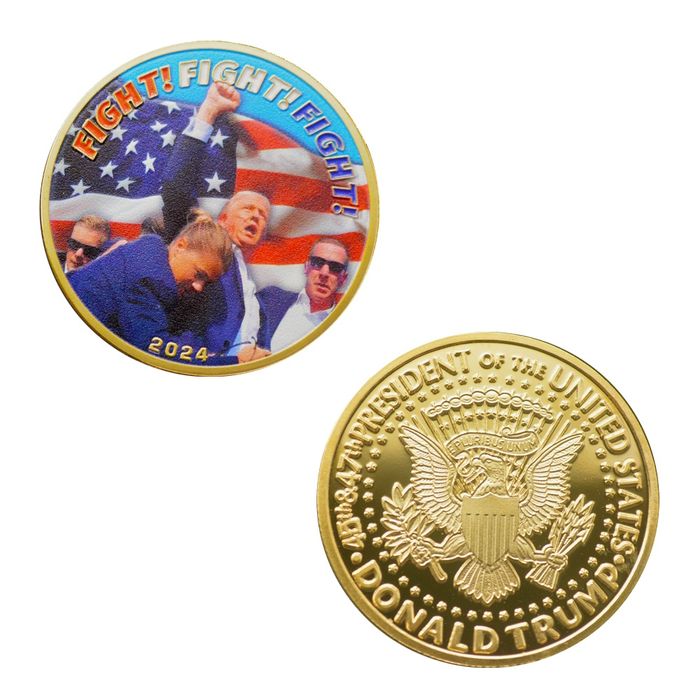 Монеты Дональд Трамп.