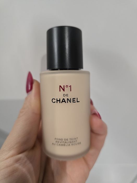 Oryginalny podklad Chanel b10 3 razy uzyty