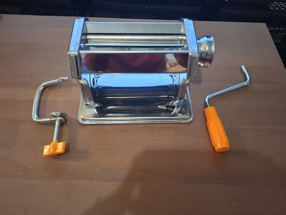 Maszynka do gliny / ciastoliny