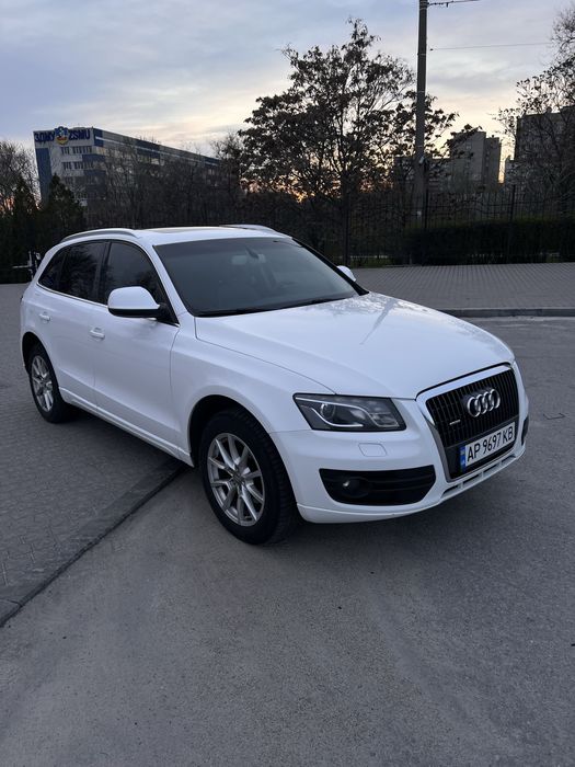 Audi Q5 Premium Plus Quattro