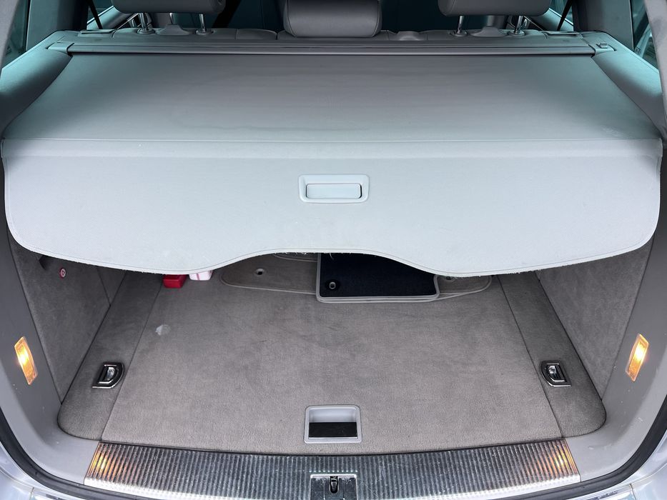 Полка шторка багажника Volkswagen Touareg Фольцваген Туарег