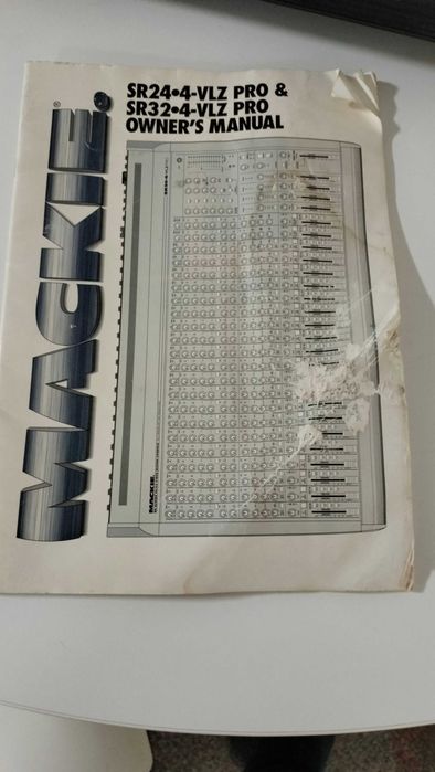 Mesa de Som Mackie 24 canais