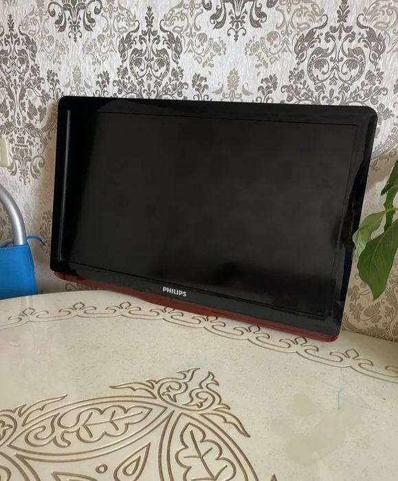 Телевизор philips 26PFL3405