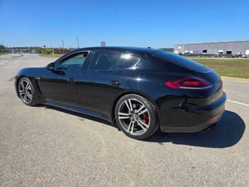 2015 Porsche Panamera GTS