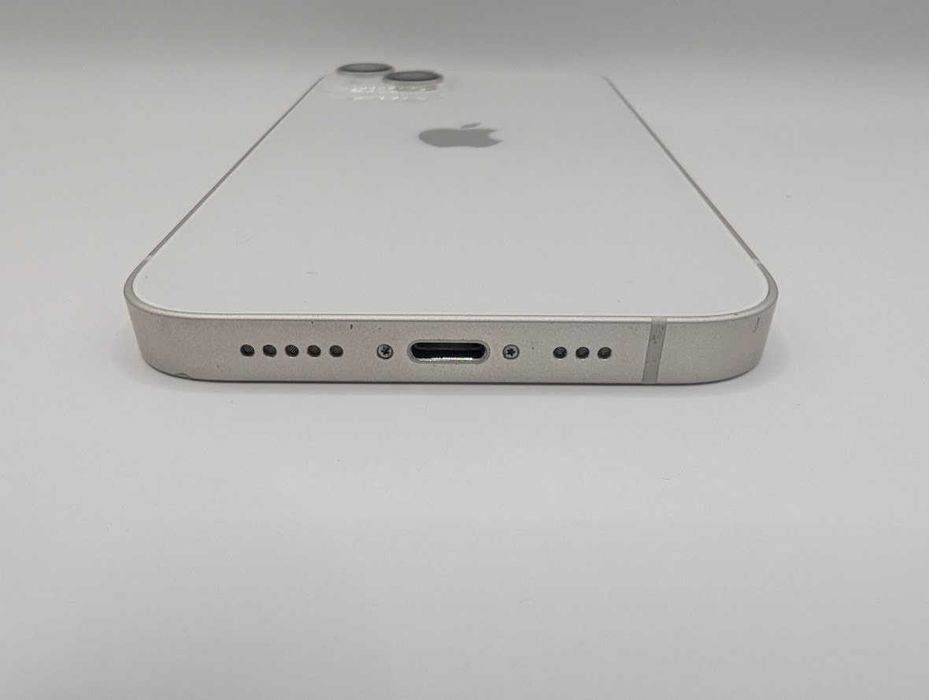 Smartfon iPhone 13 256GB biały stan: A+ bateria: 85% gwarancja