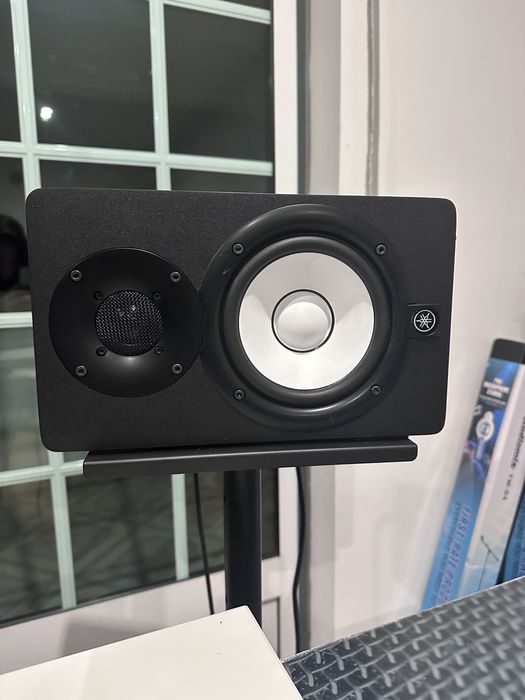 Studio Monitors Yamaha HS5