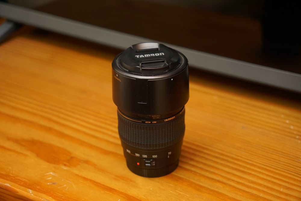 Objetiva Tamron AF 70-300mm F/4-5.6 XR Di LD Macro - Canon EF-mount